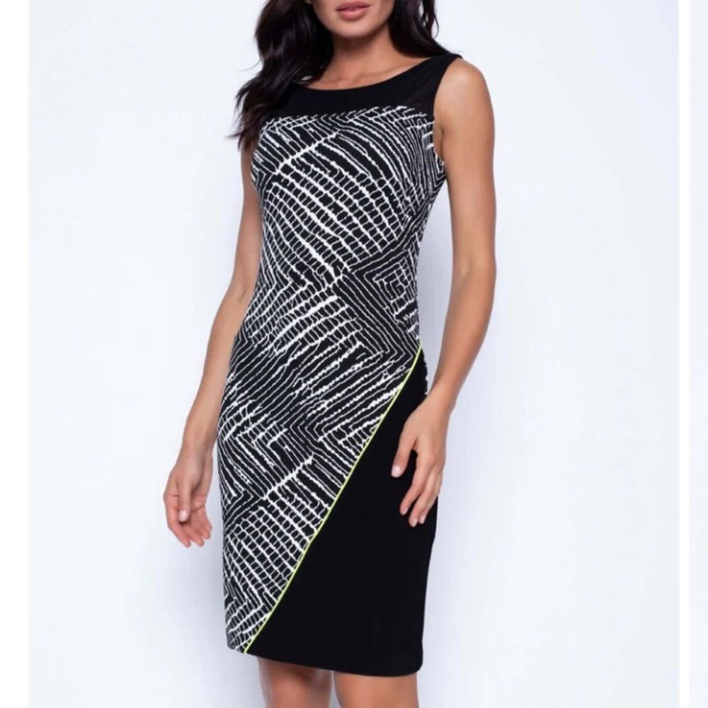 Frank Lyman Design Montreal Collection Black and White Sleeveless Dress,…